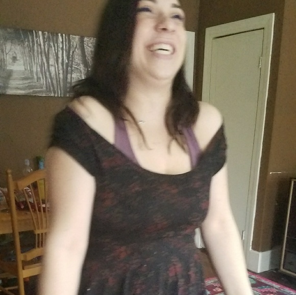 Dress - Picture 2 of 5